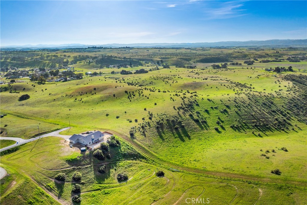 5995 Black Tail Place