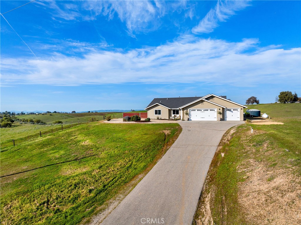 5995 Black Tail Place