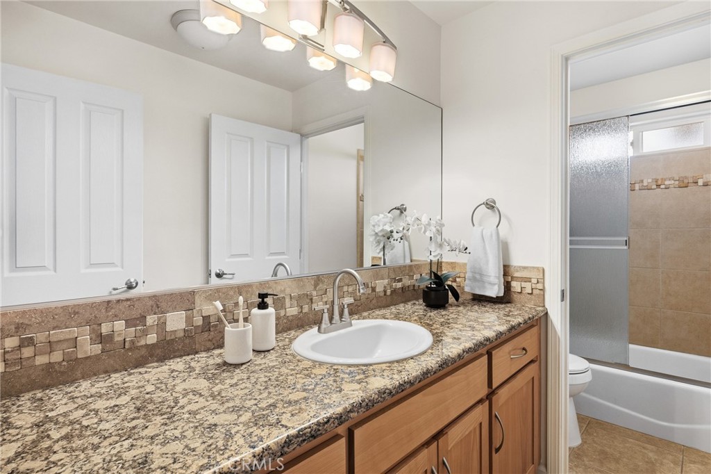 5995 Black Tail Place