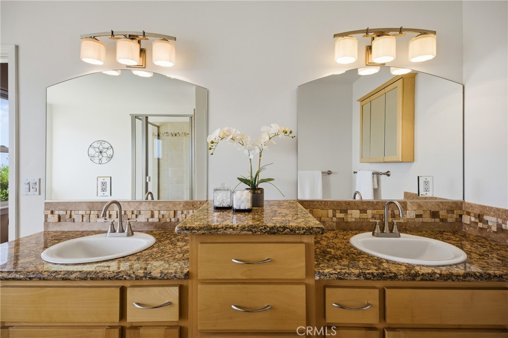 5995 Black Tail Place