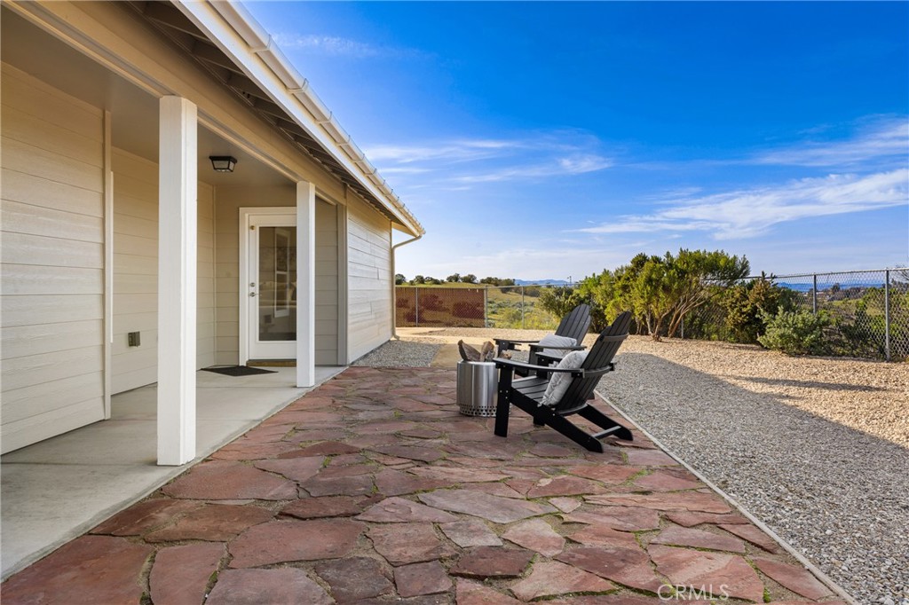 5995 Black Tail Place