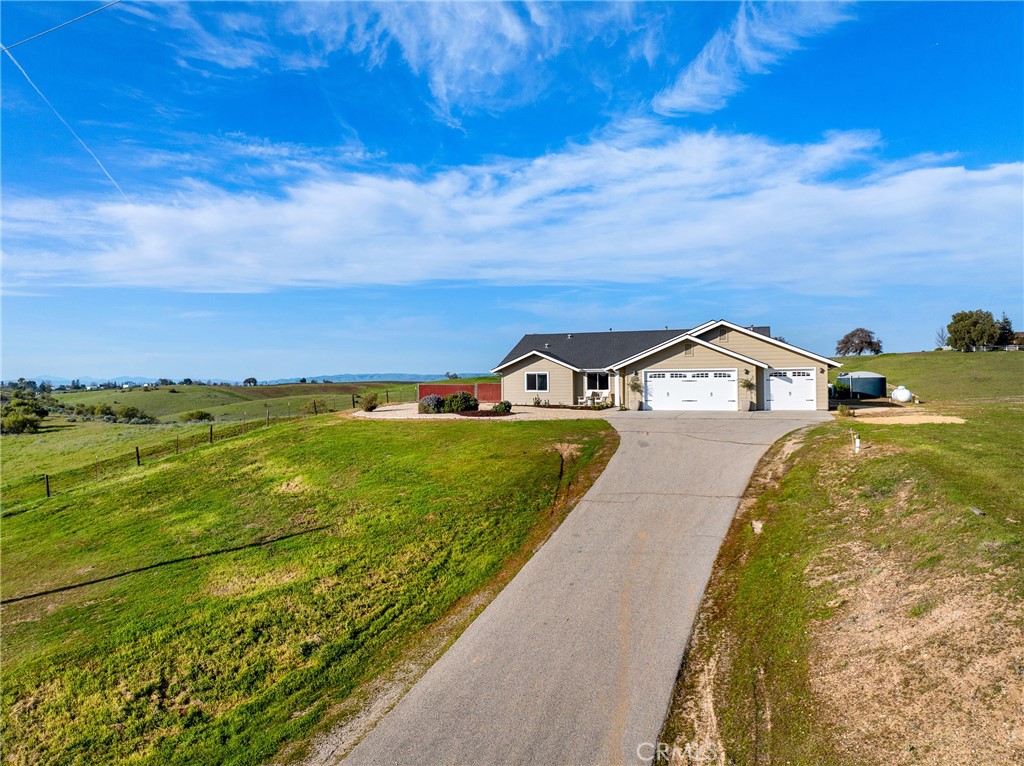 5995 Black Tail Place