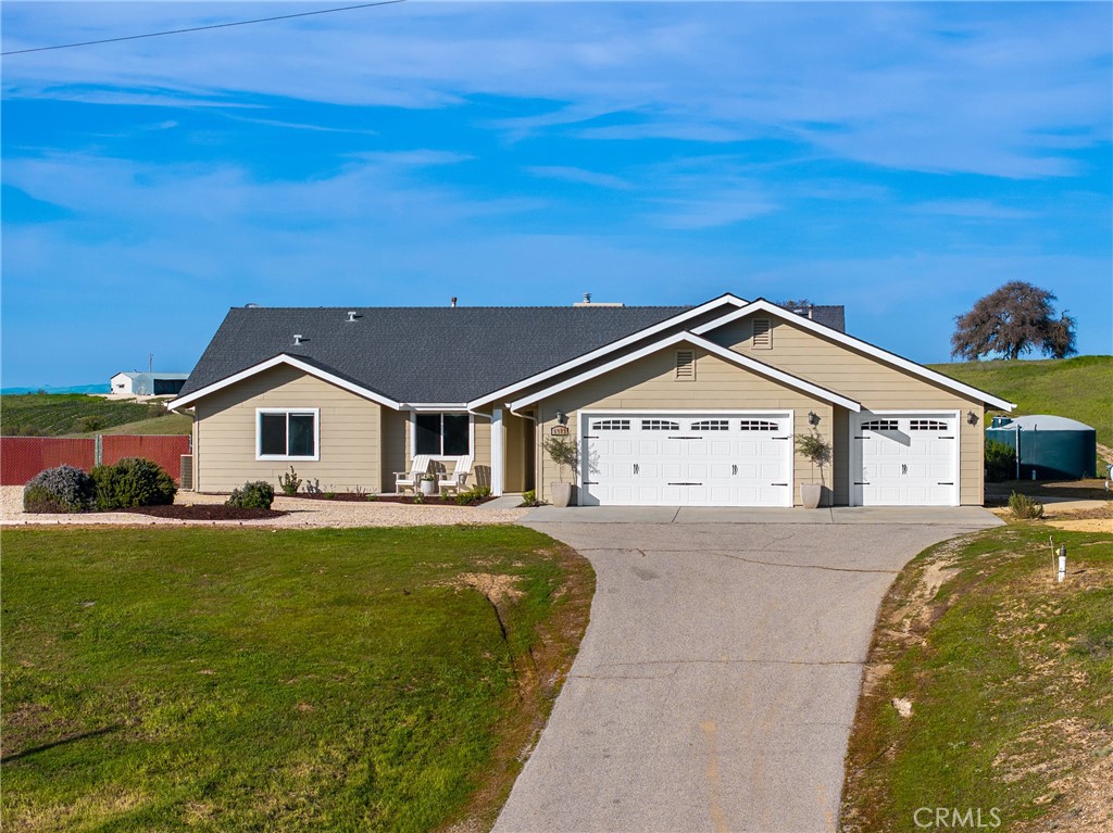 5995 Black Tail Place