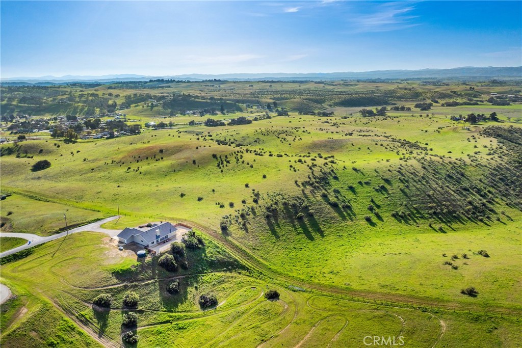 5995 Black Tail Place