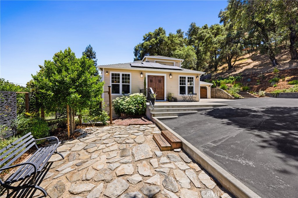 4435 San Jacinto