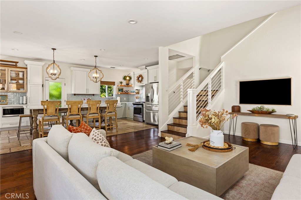 4435 San Jacinto
