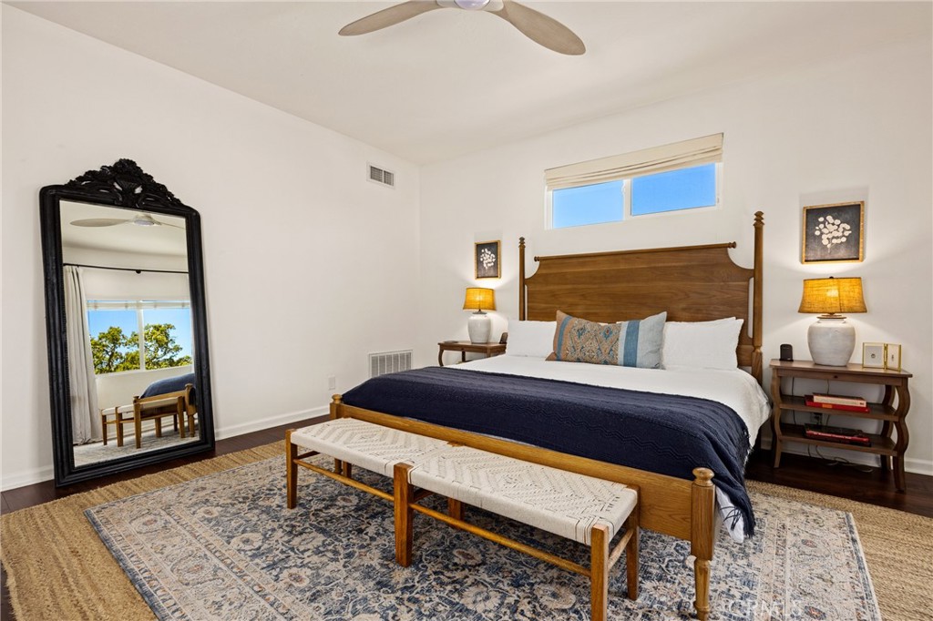 4435 San Jacinto