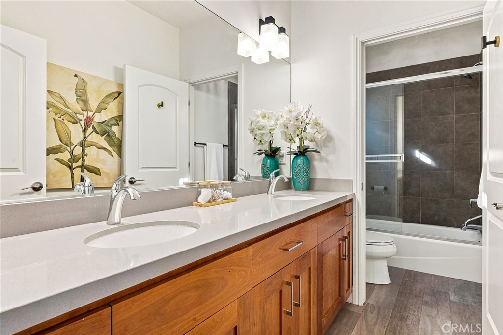 3265 Catalina Place