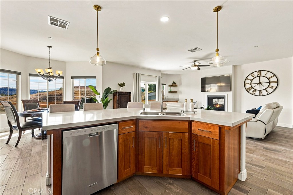 3265 Catalina Place