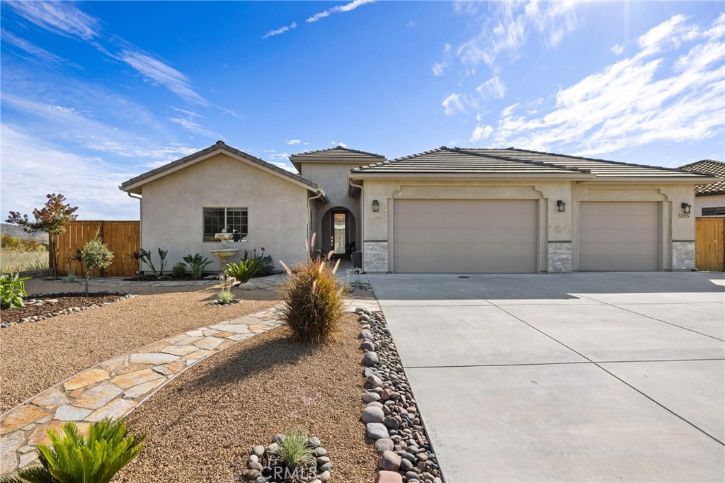 3265 Catalina Place