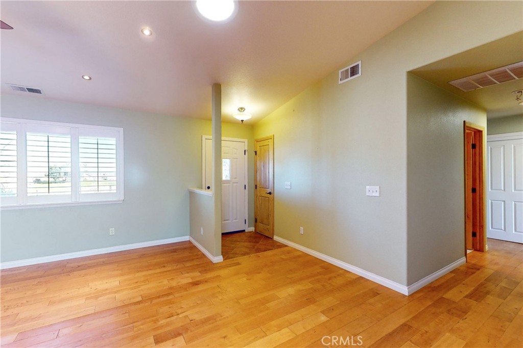 5570 Forked Horn Place