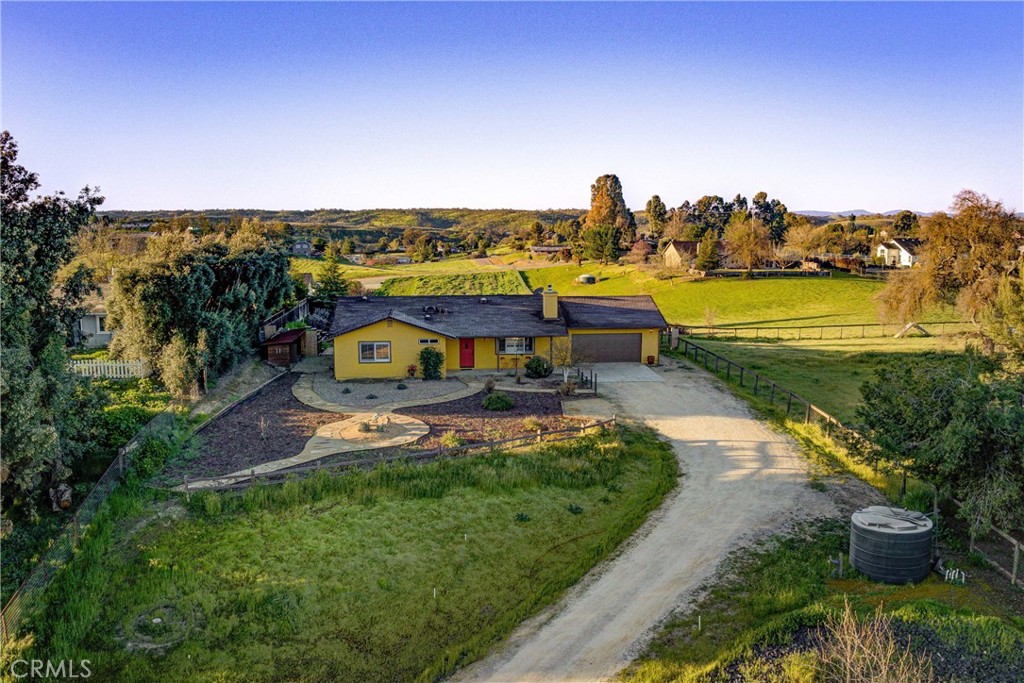 5570 Forked Horn Place