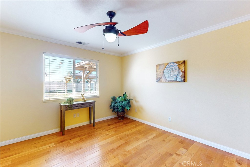 5570 Forked Horn Place