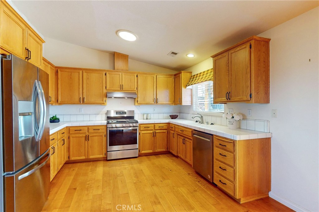 5570 Forked Horn Place