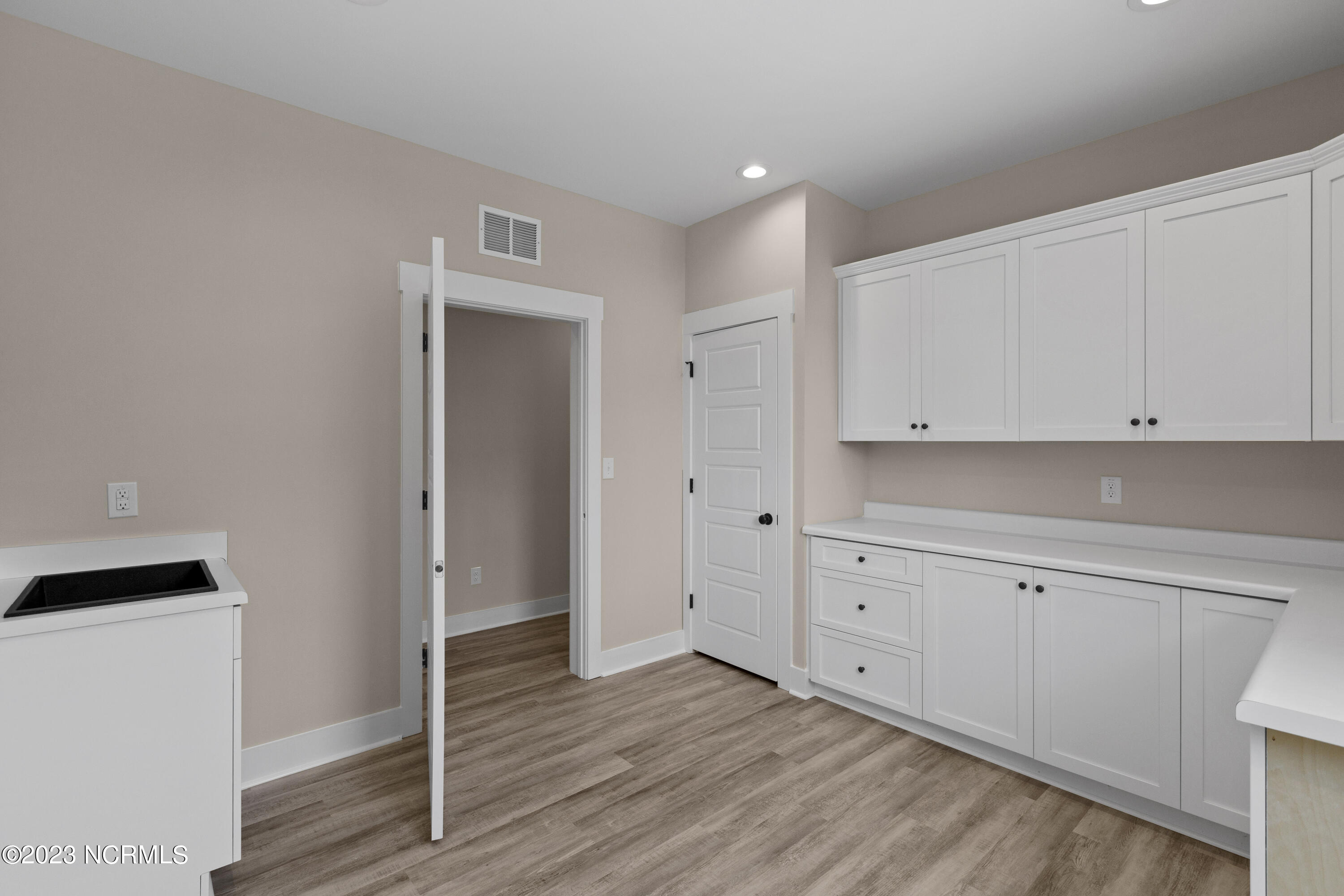 454 Chadwick Shores Drive