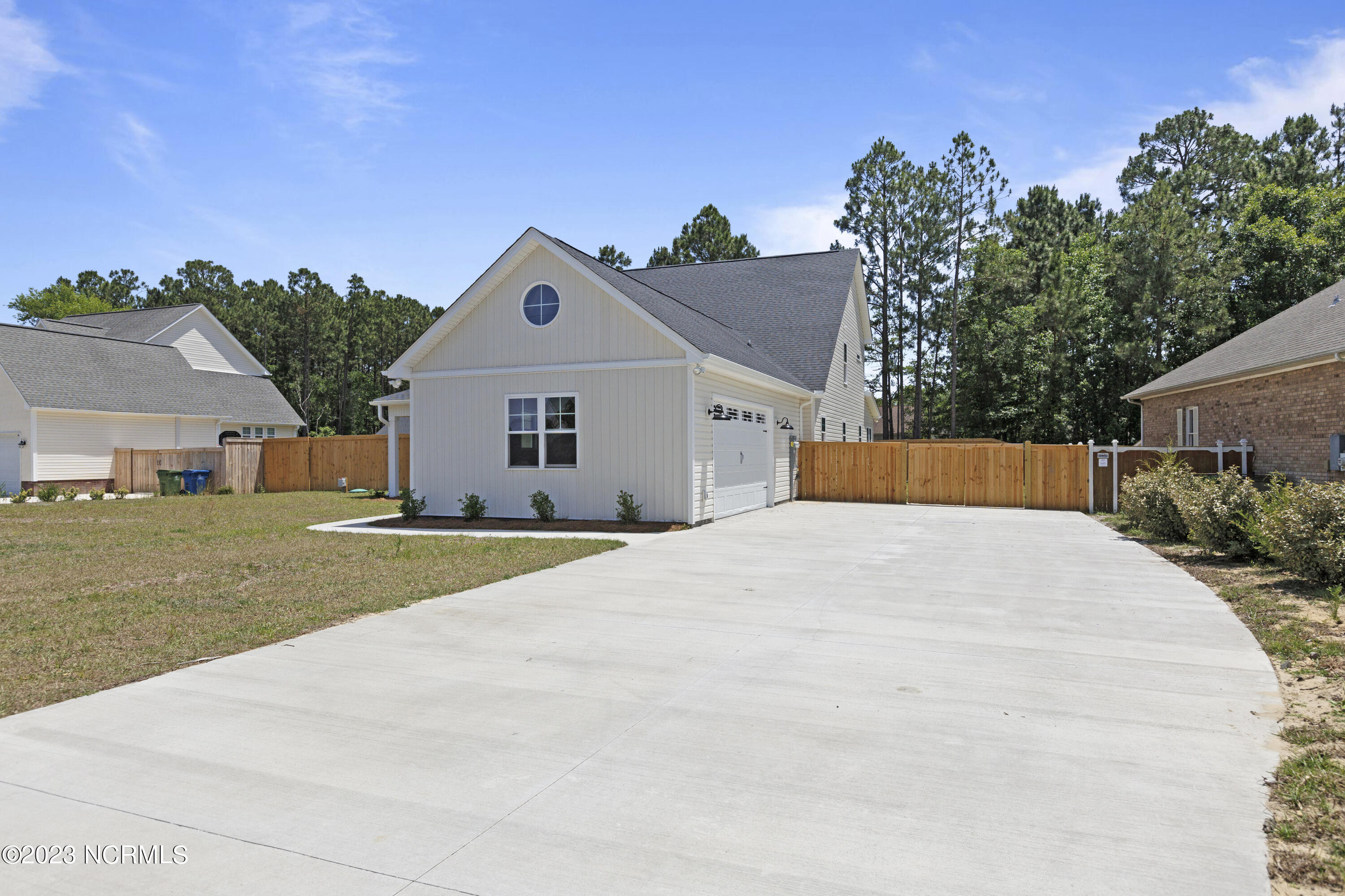 454 Chadwick Shores Drive