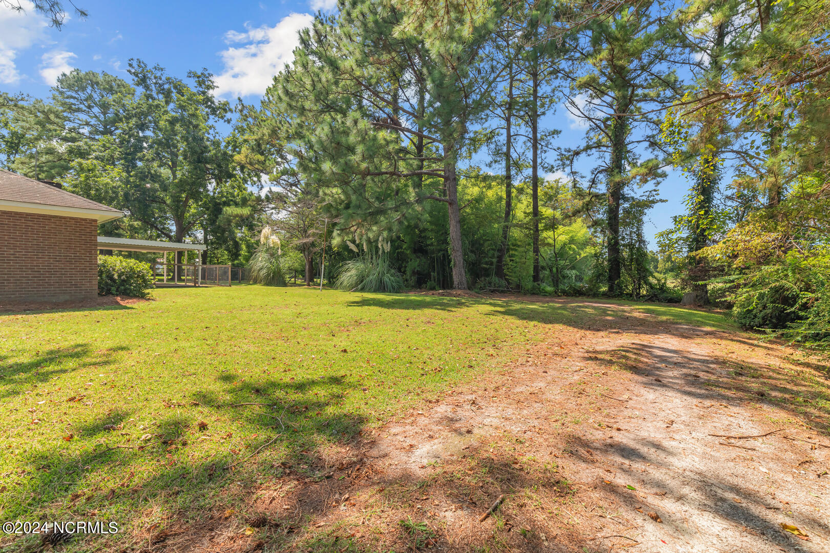 135 Yates Lane