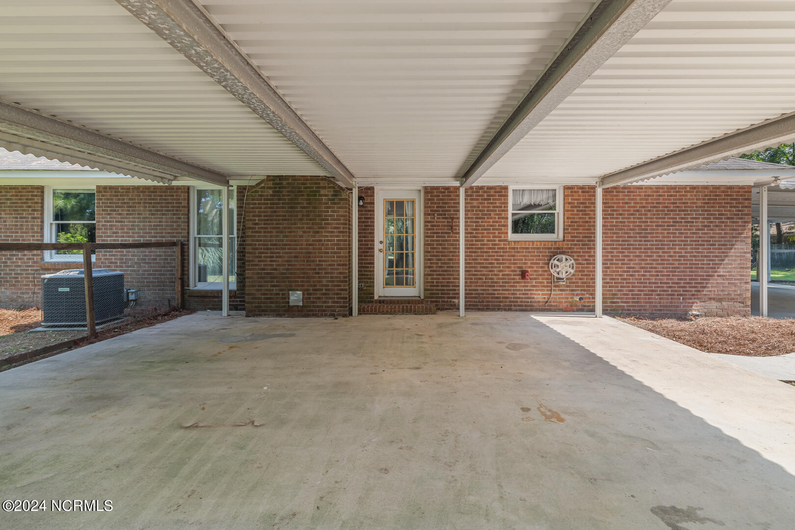 135 Yates Lane