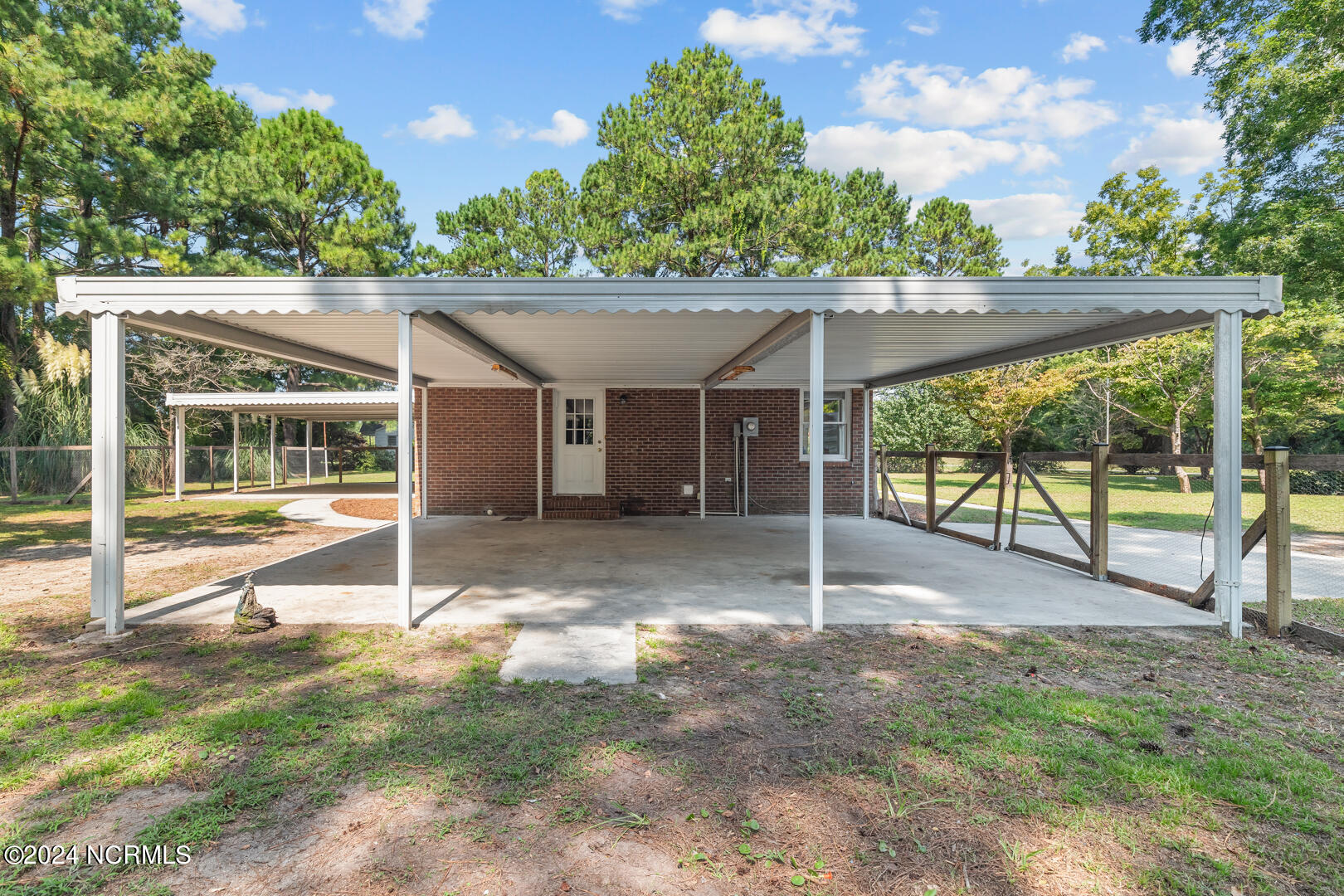 135 Yates Lane