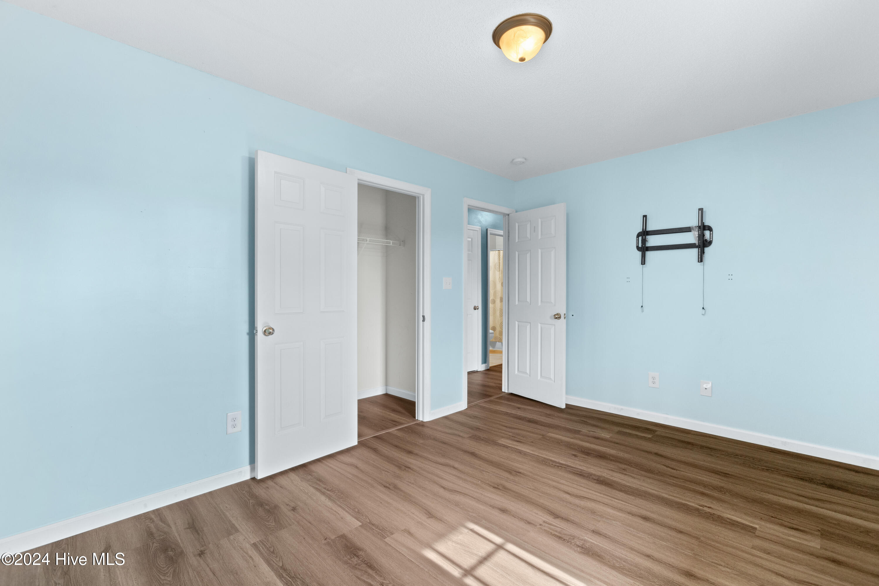 112 Pear Tree Lane