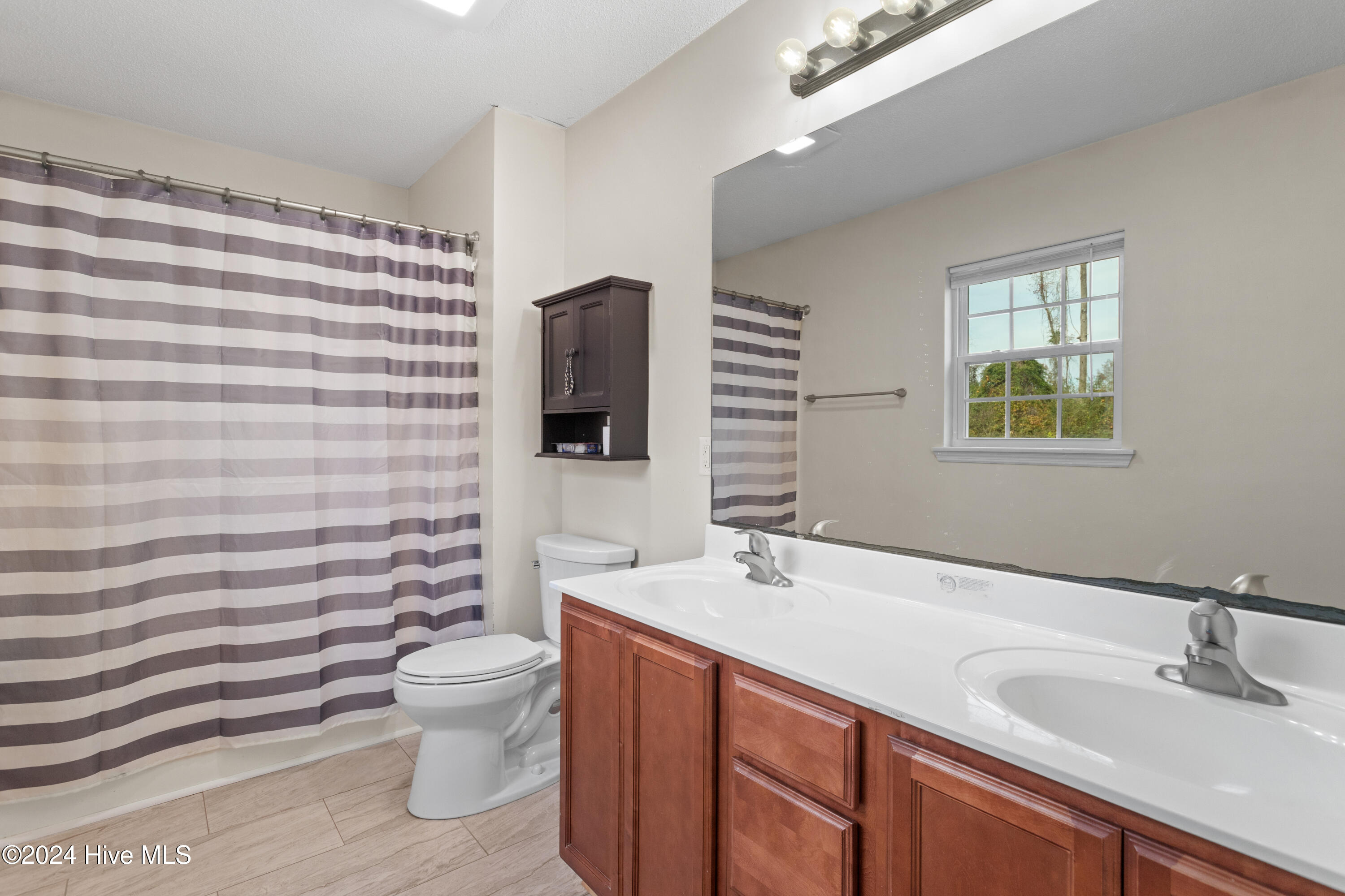112 Pear Tree Lane