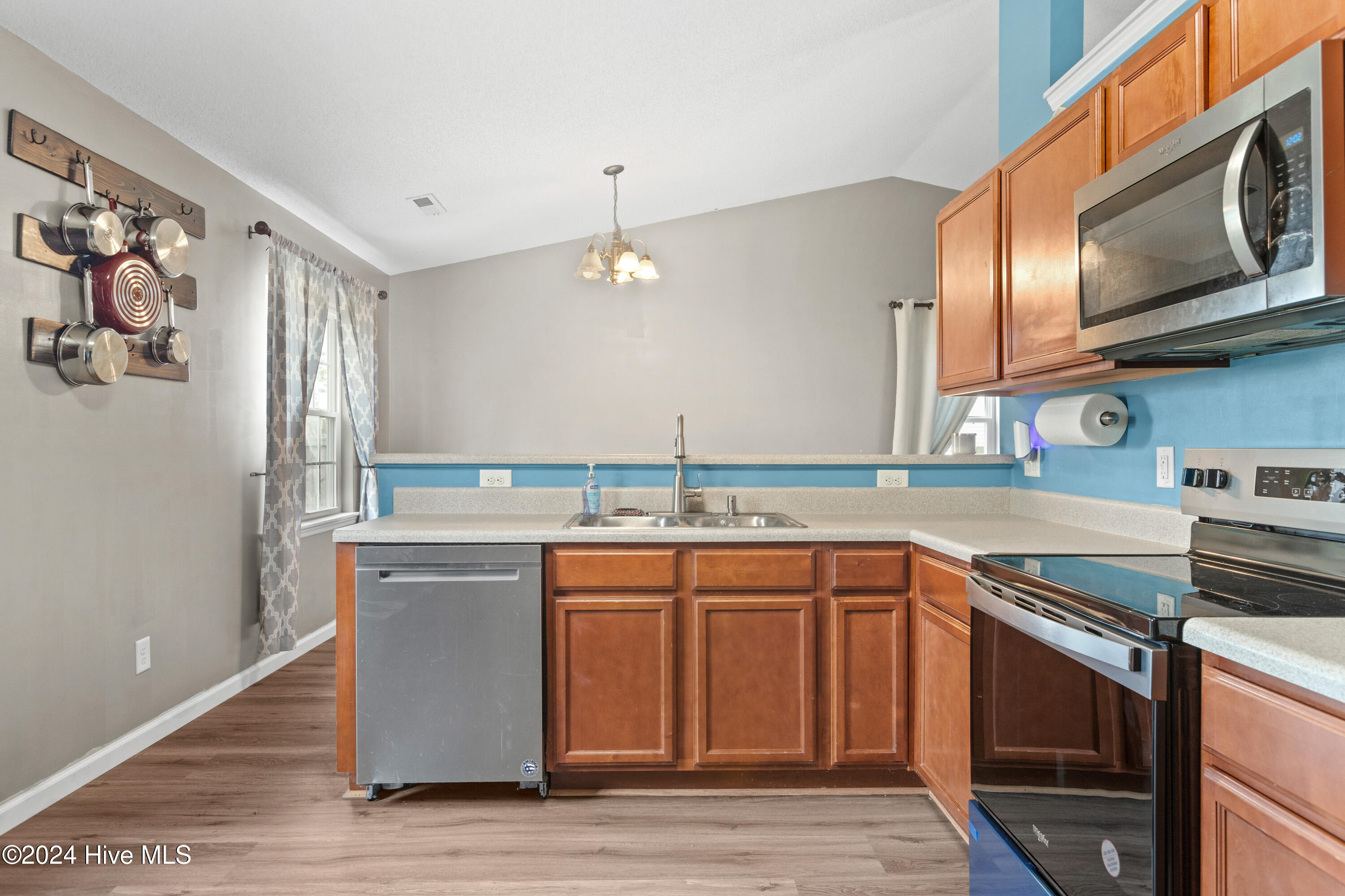 112 Pear Tree Lane