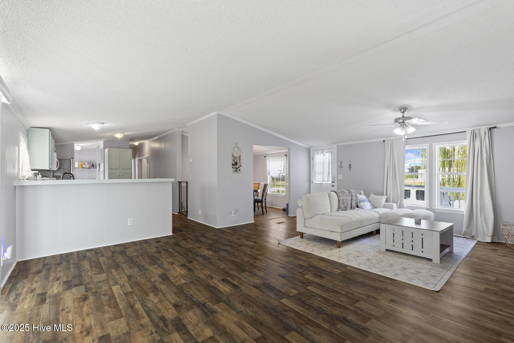 123 Life Boulevard