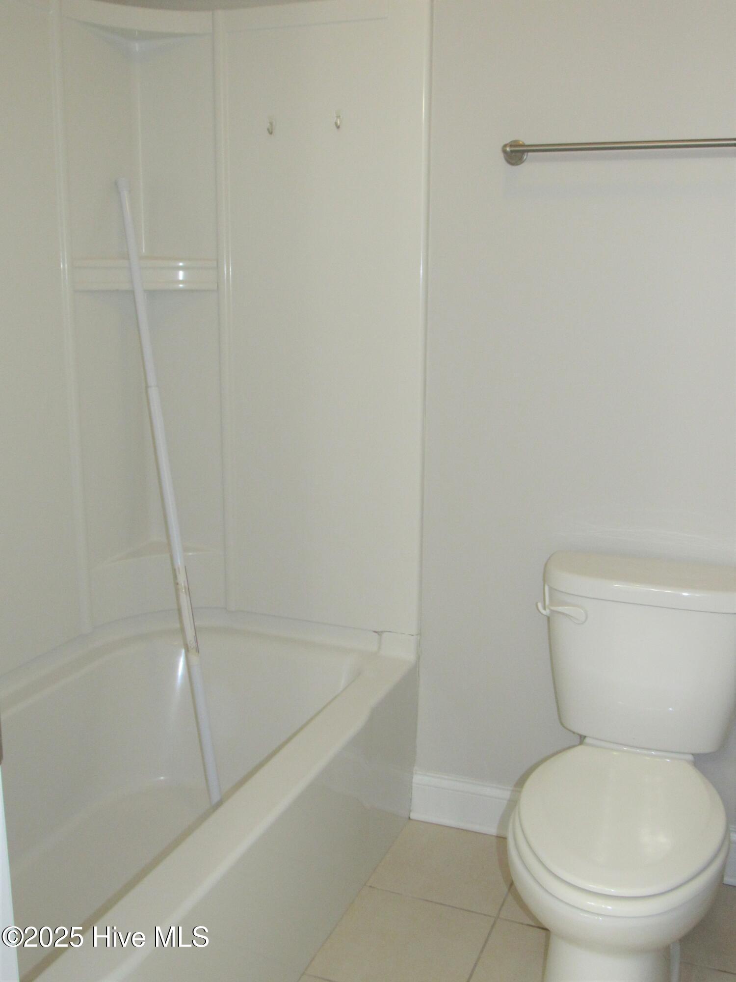 202 Spoonbill Court