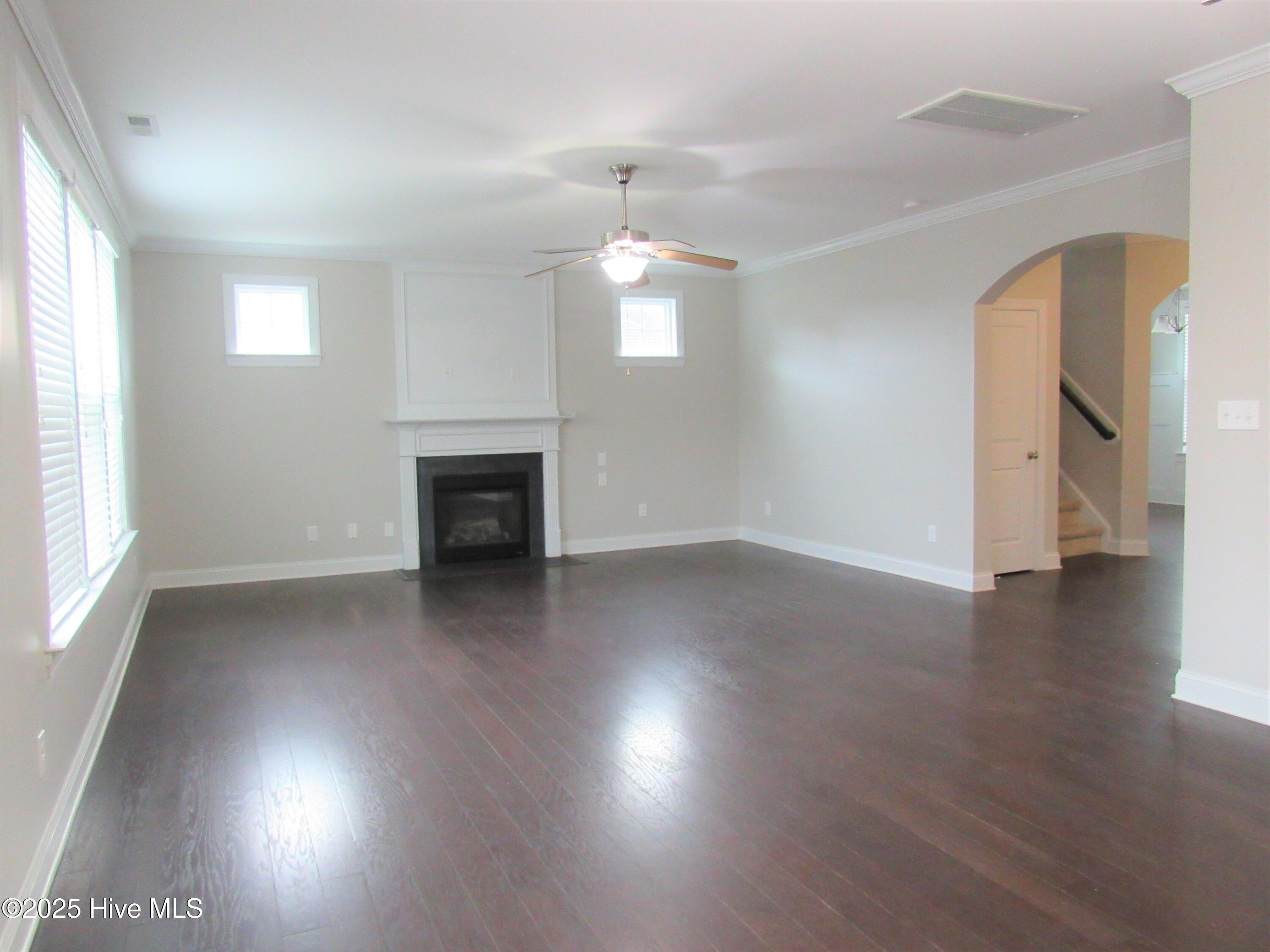202 Spoonbill Court
