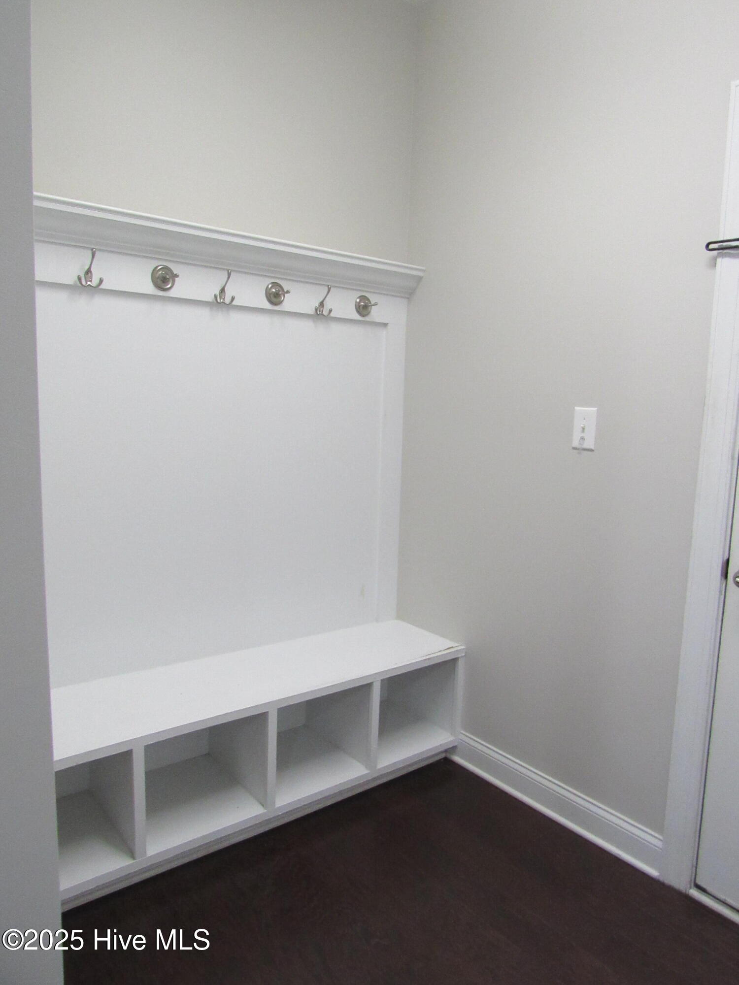202 Spoonbill Court