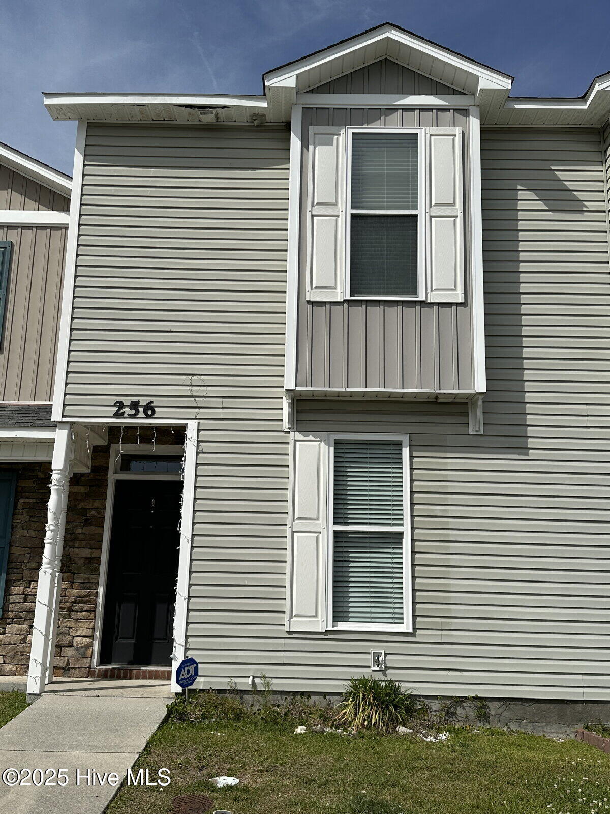 256 Caldwell Loop