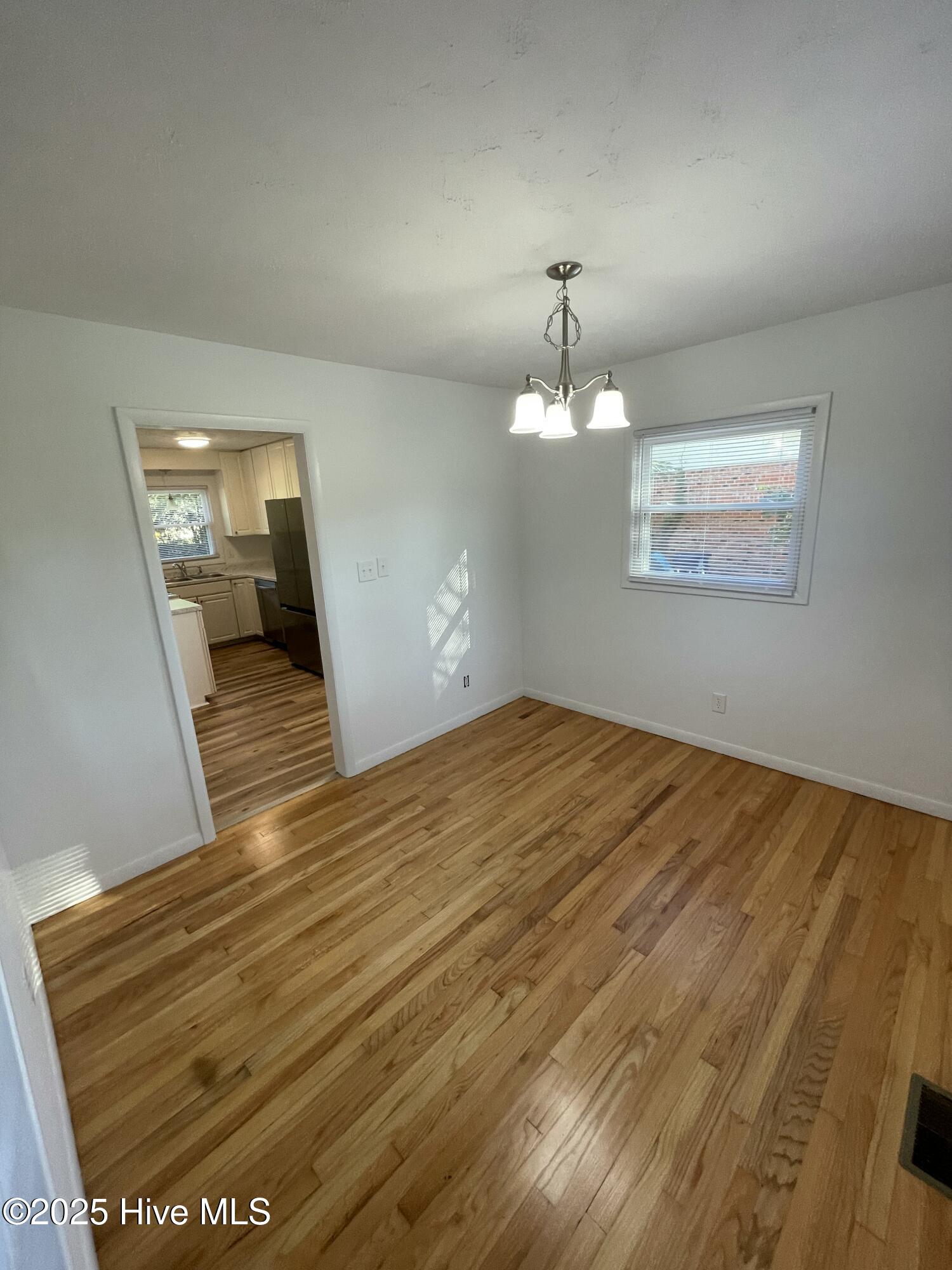 106 Allen Place