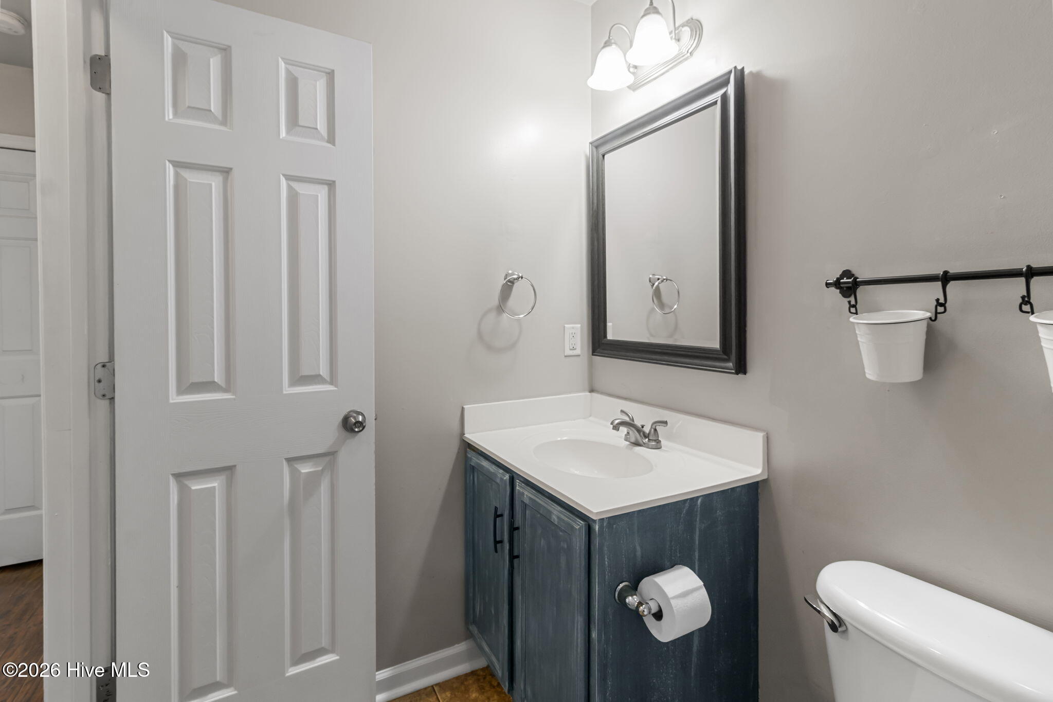 4012 W T Whitehead Drive