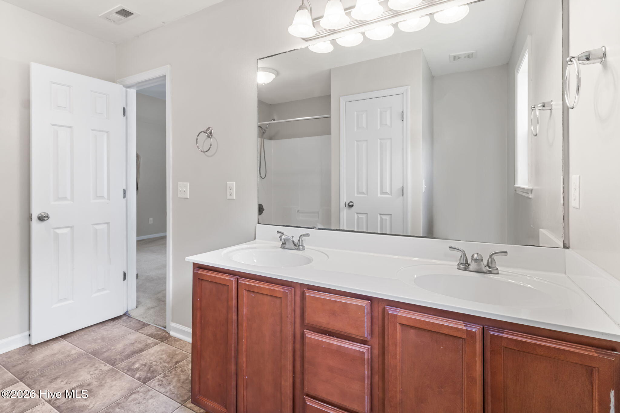 4012 W T Whitehead Drive