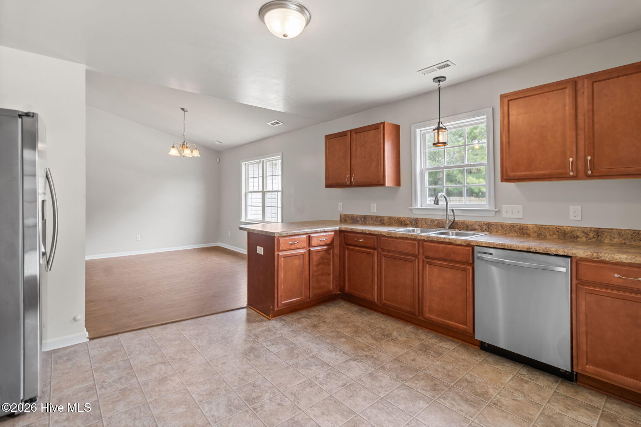 4012 W T Whitehead Drive