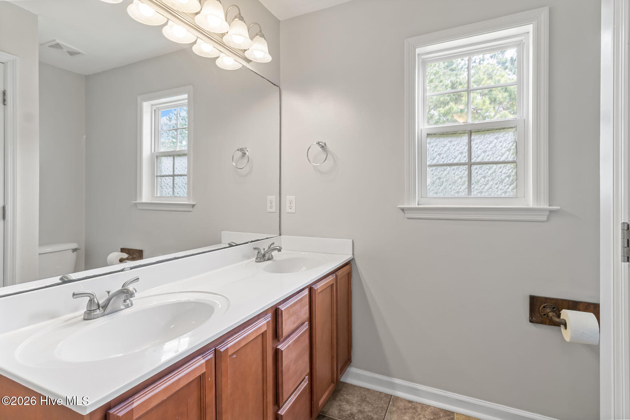 4012 W T Whitehead Drive