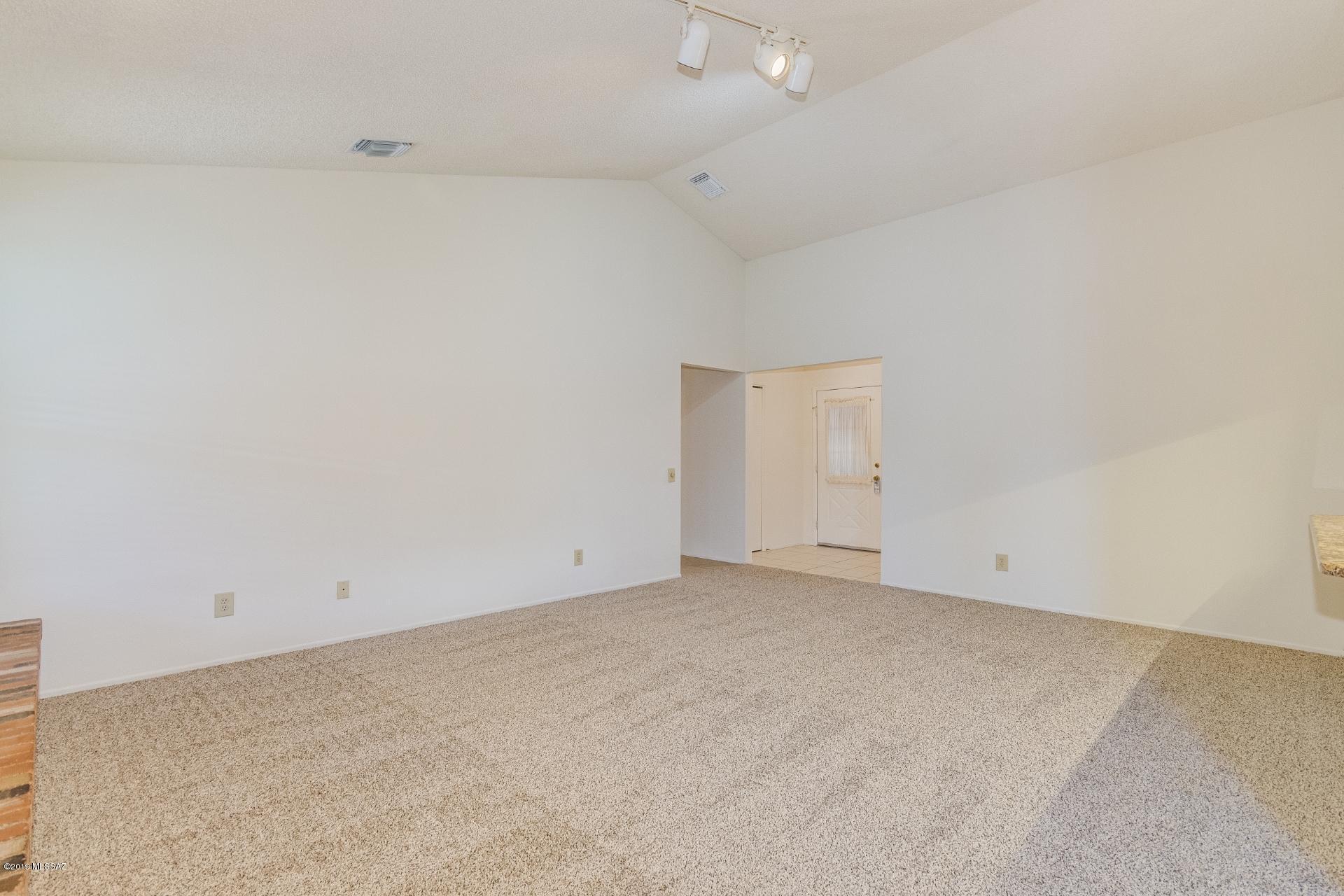 2843 W Ironwood Ridge Drive