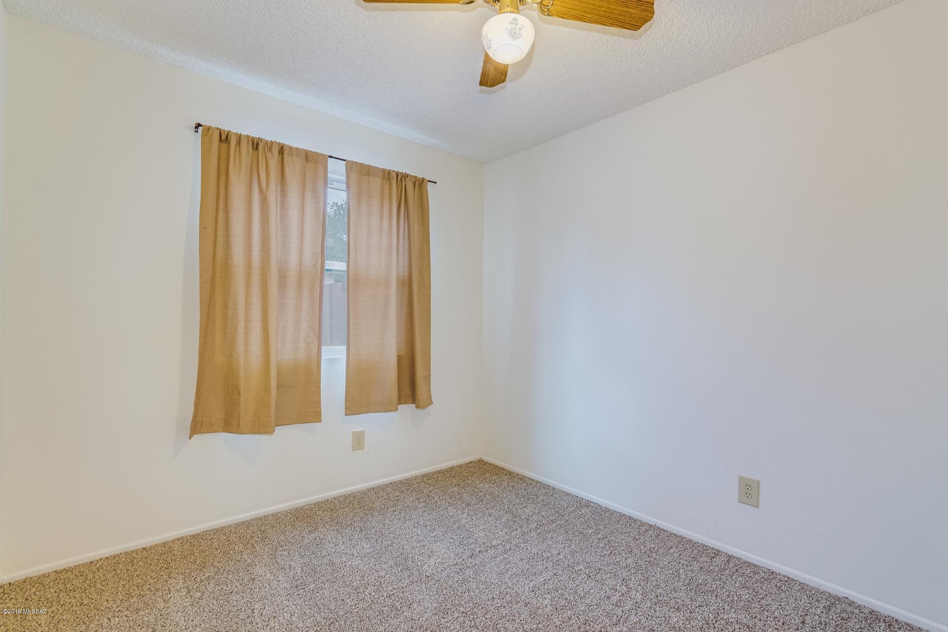 2843 W Ironwood Ridge Drive