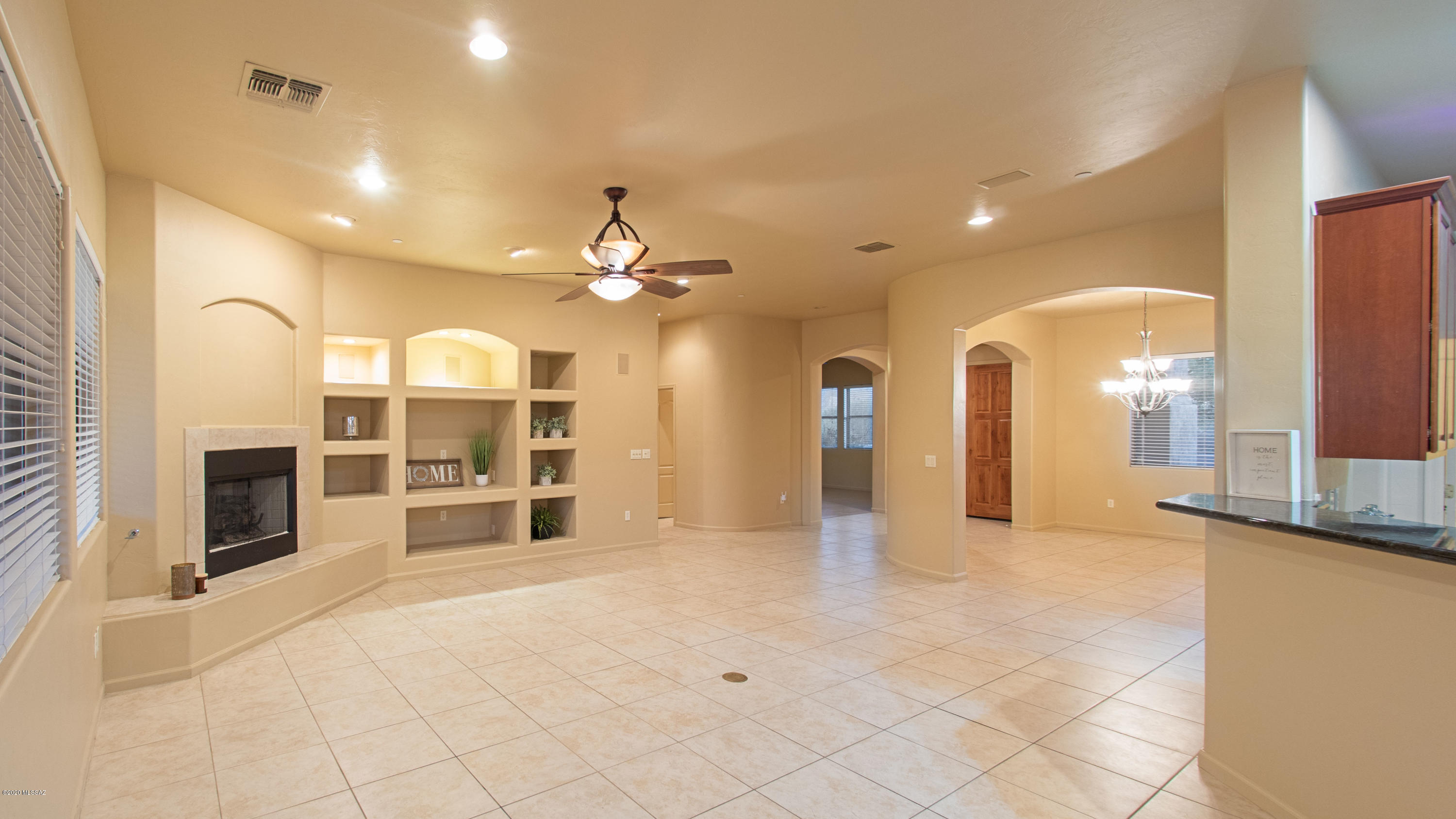 1298 W Ziziphus Place