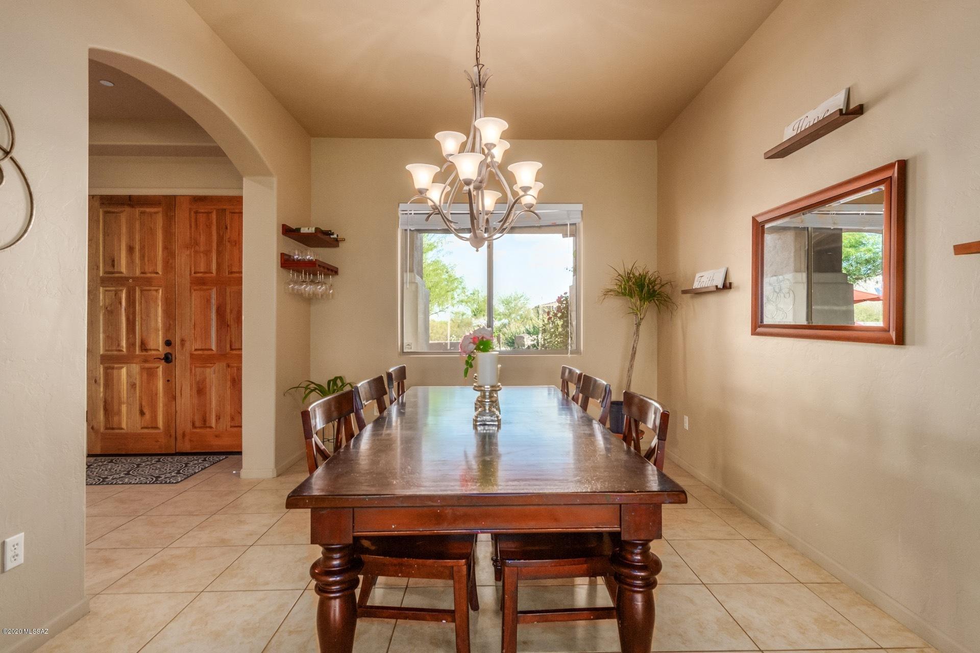 1298 W Ziziphus Place