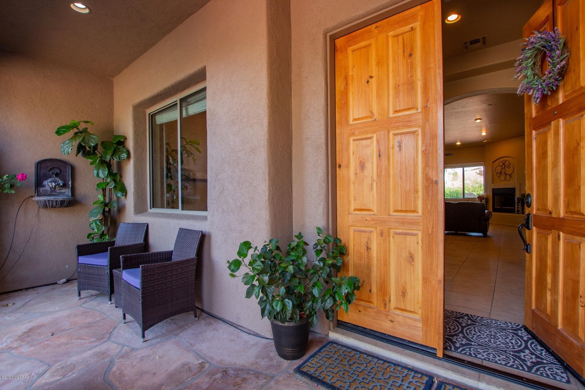 1298 W Ziziphus Place