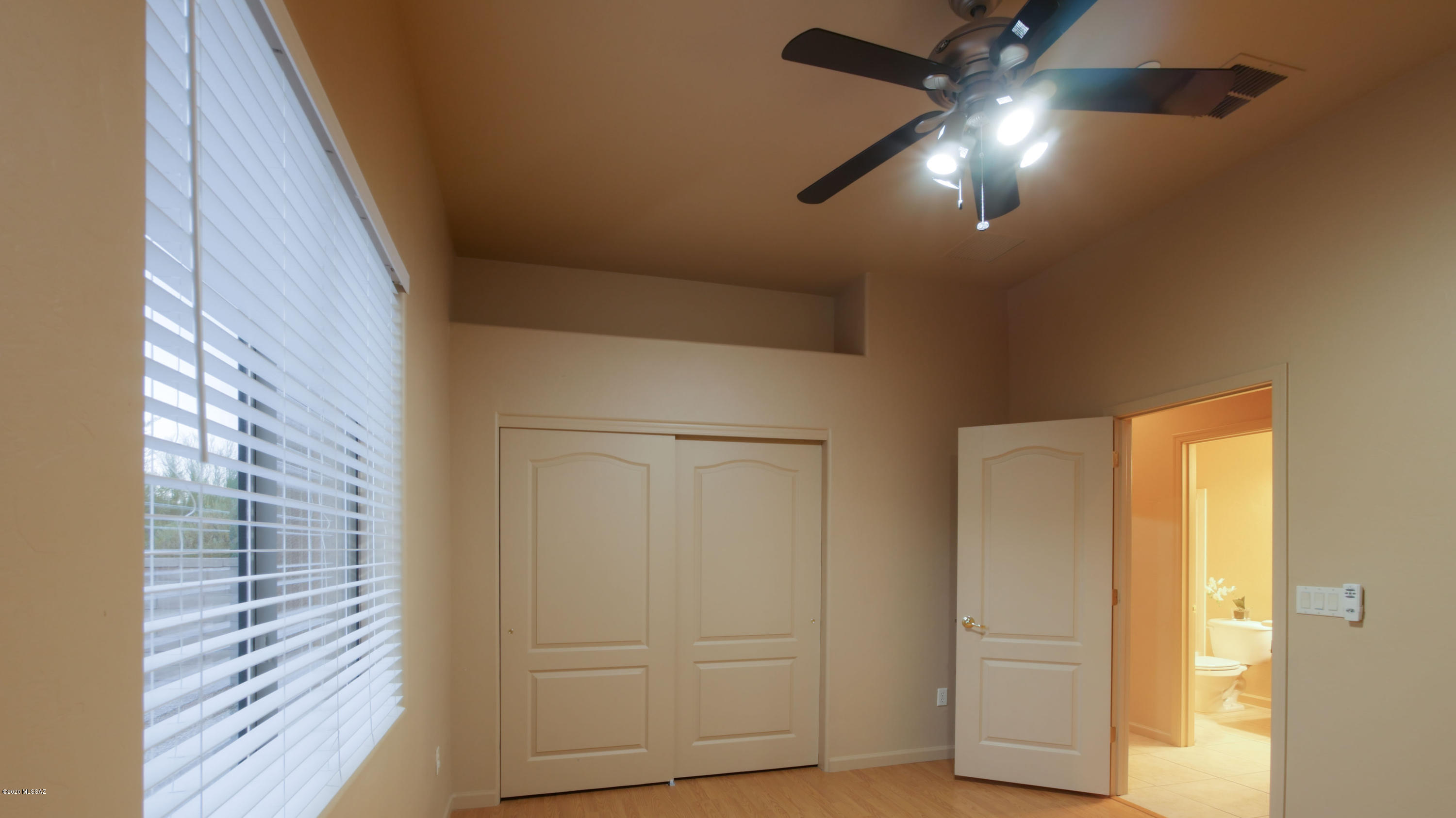 1298 W Ziziphus Place