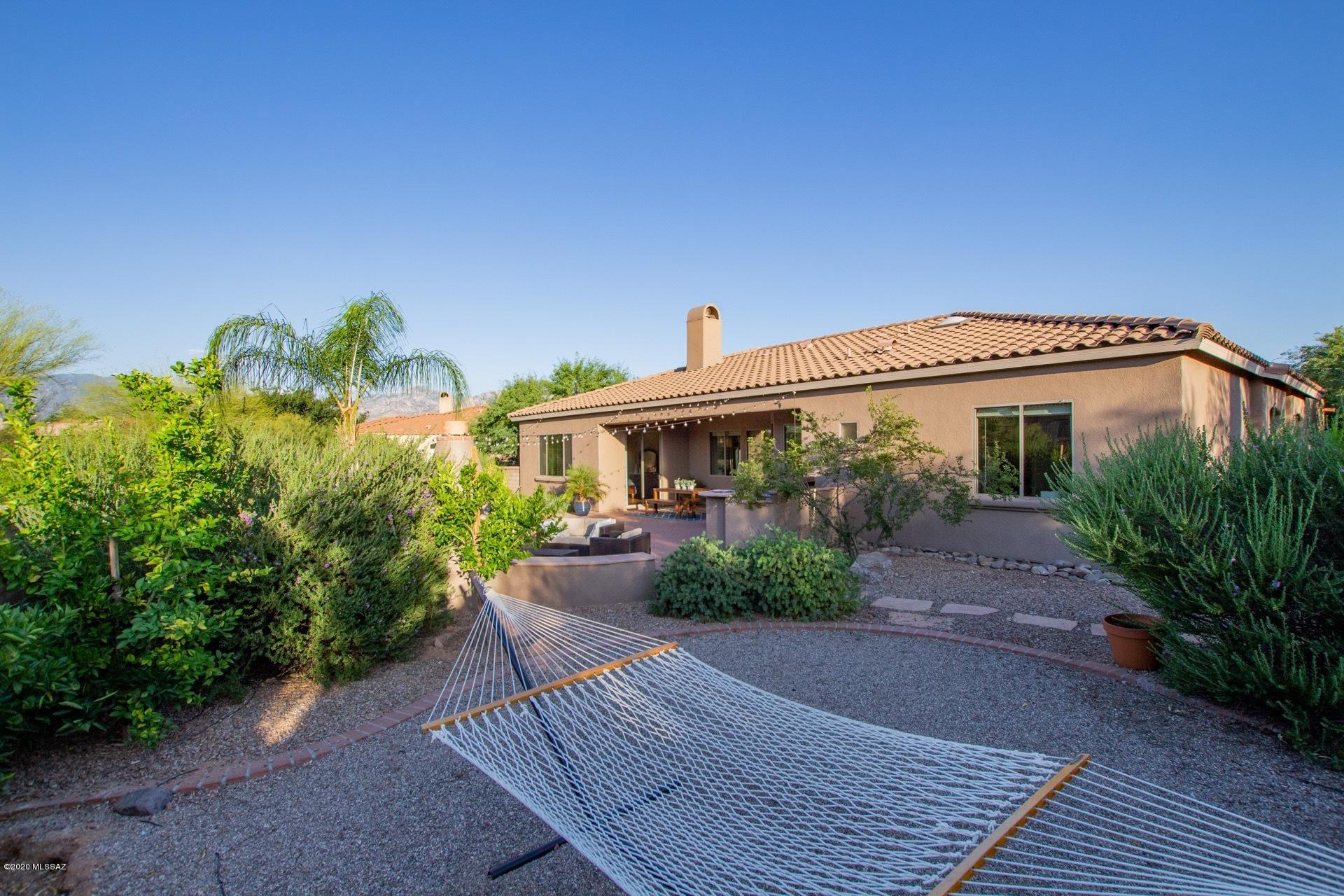 1298 W Ziziphus Place