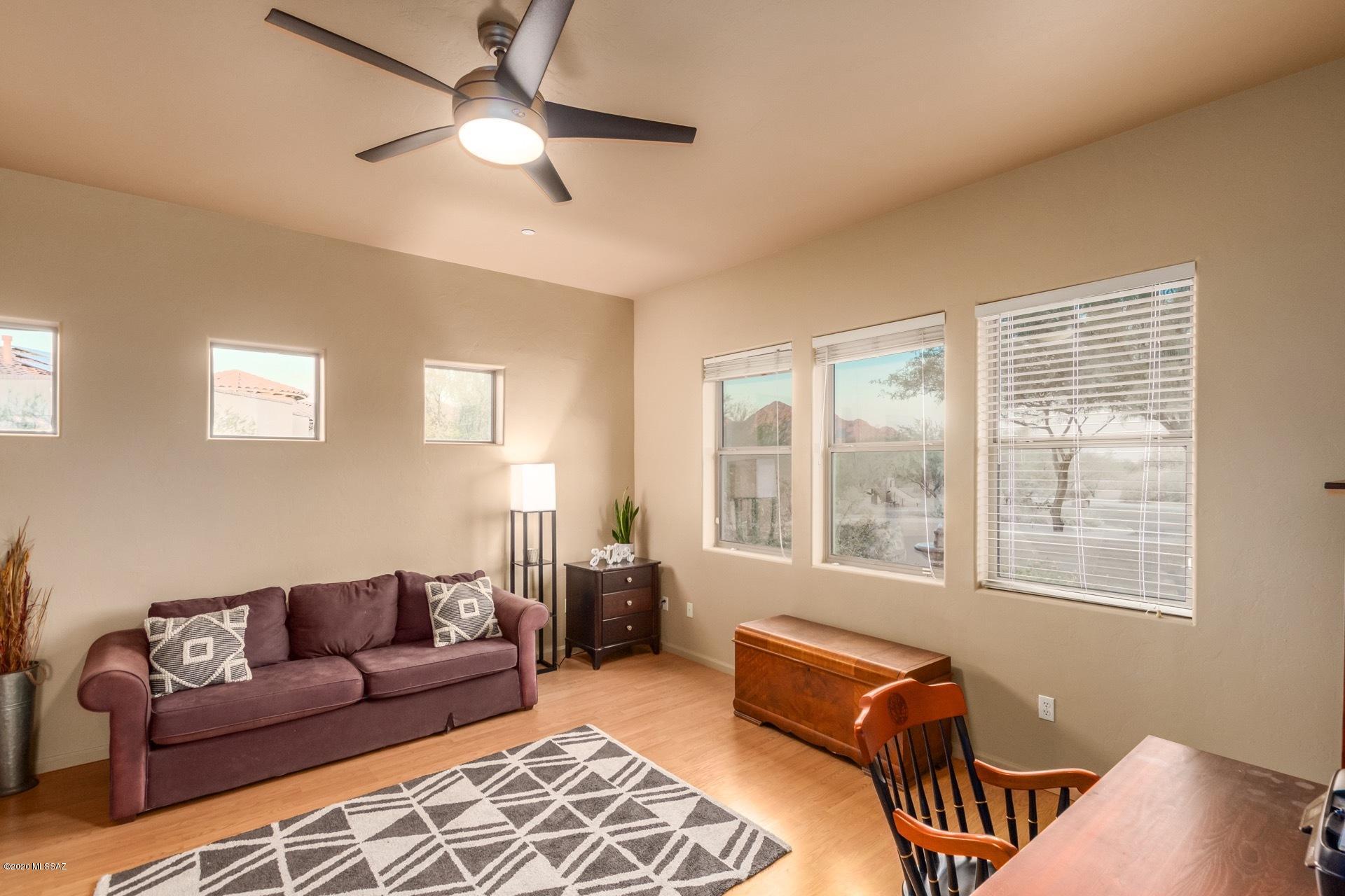 1298 W Ziziphus Place