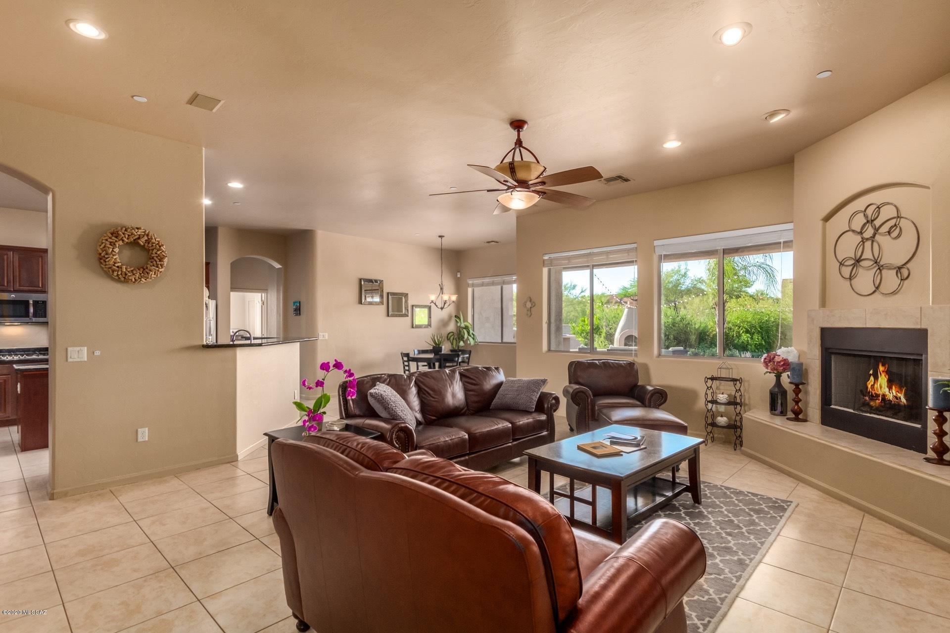 1298 W Ziziphus Place