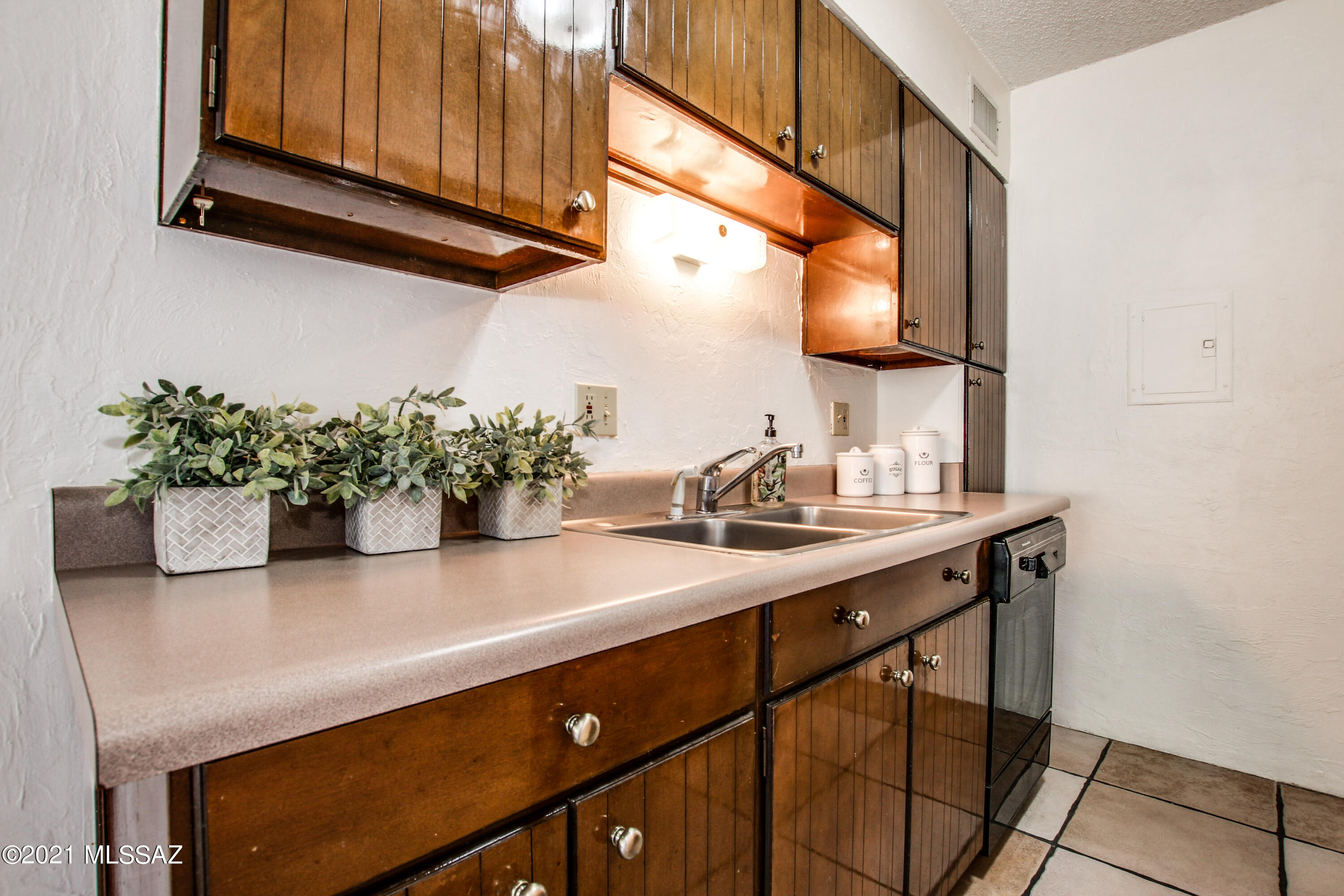 810 S Kolb Road Unit: 58