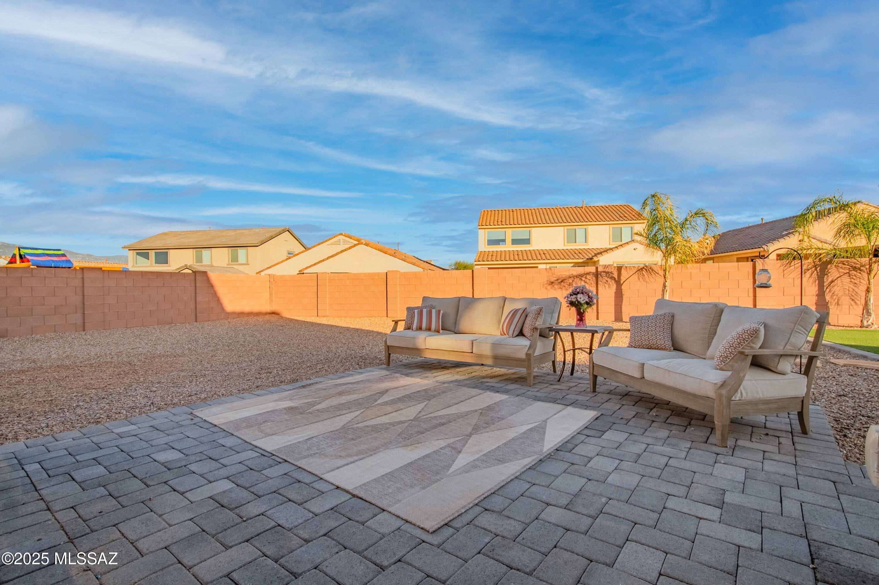 13384 E Knipe Place