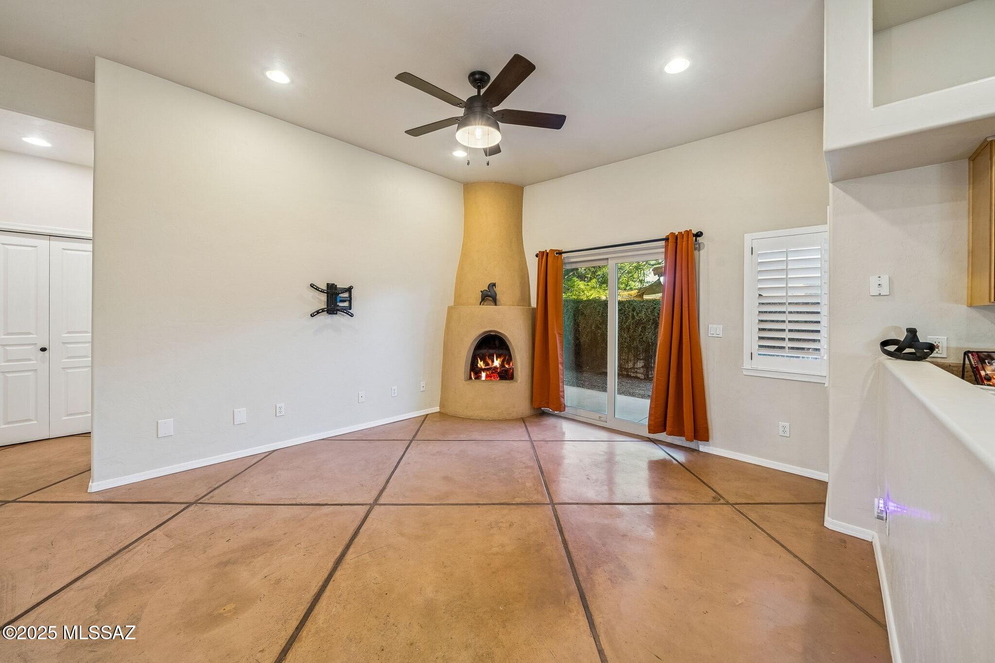 1705 N Baxter Drive