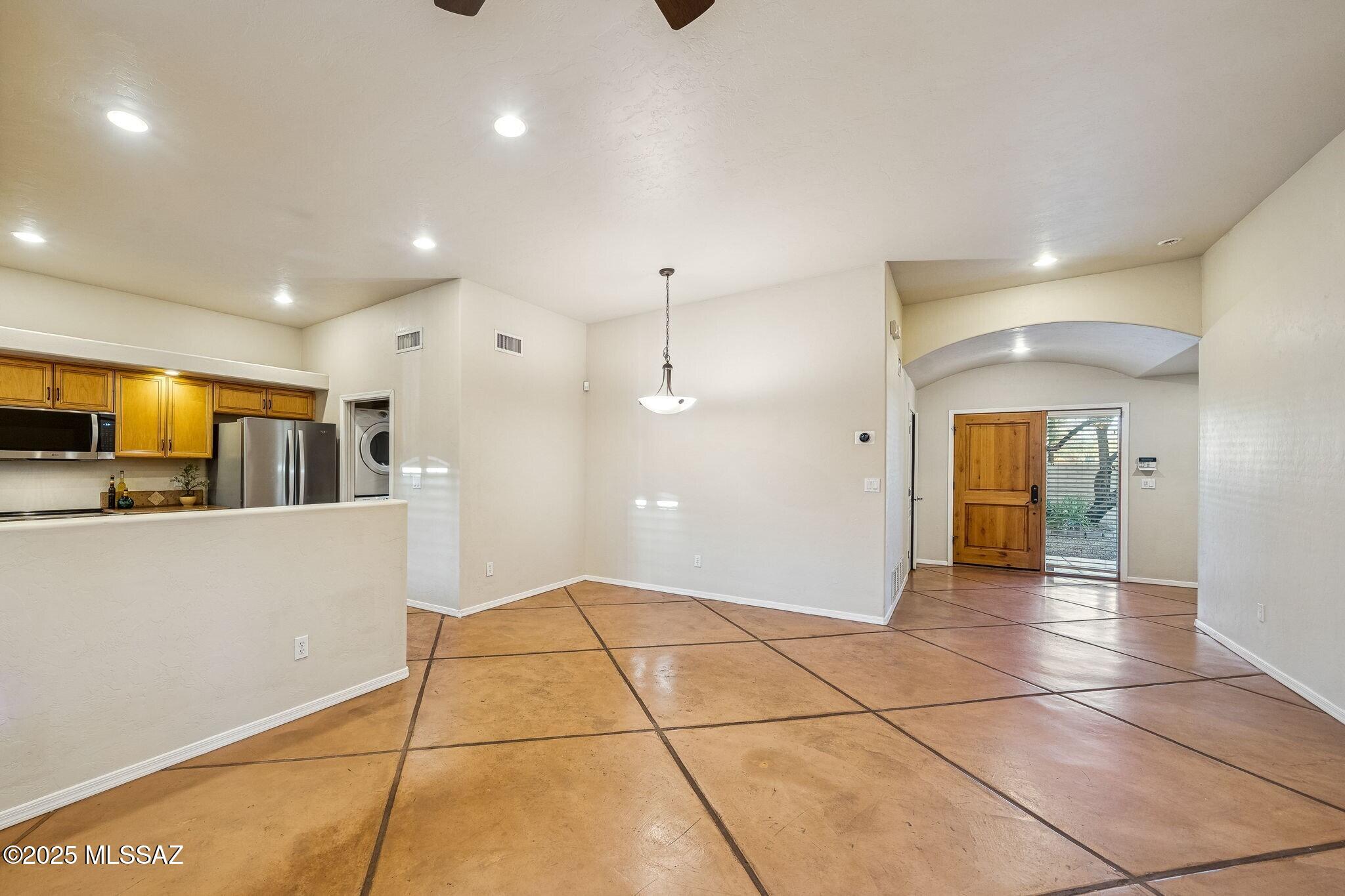 1705 N Baxter Drive