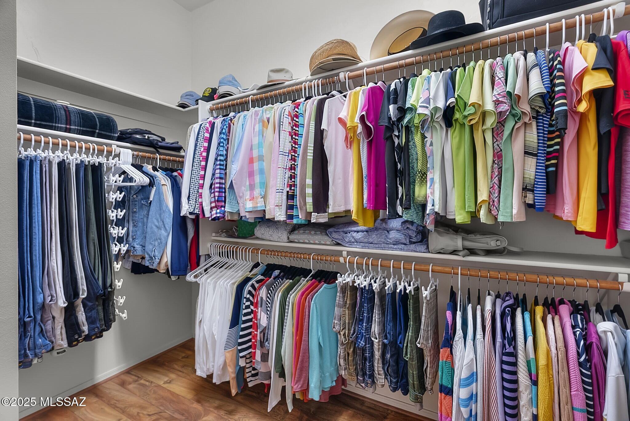 122 E Calle Del Capullo